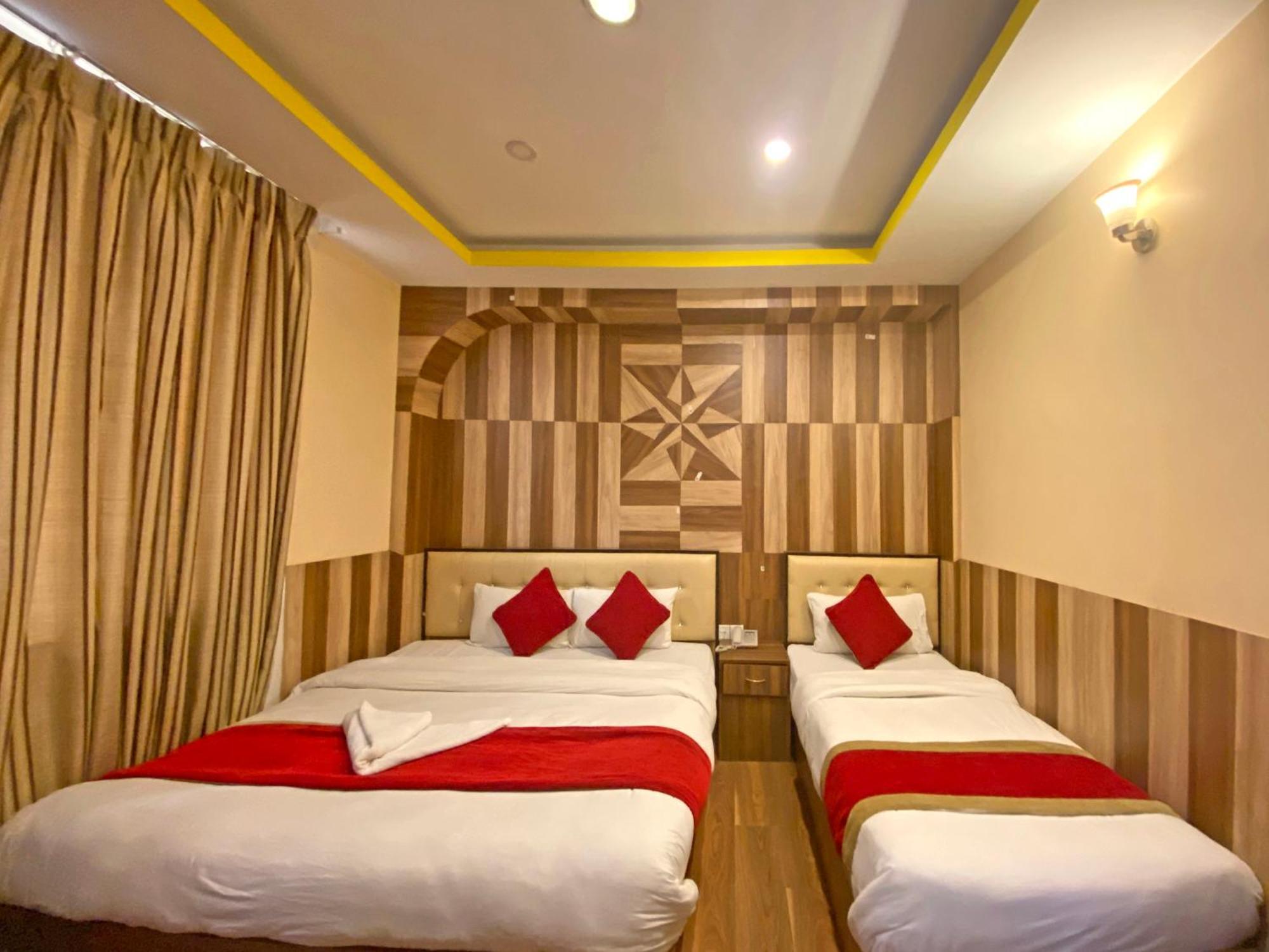Hotel Airport Holiday Catmandu Exterior foto